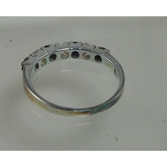 Elegant Vintage Sterling Silver Ring Green Emerald CZ Simulated Diamond - Size 6 - Picture 4 of 10